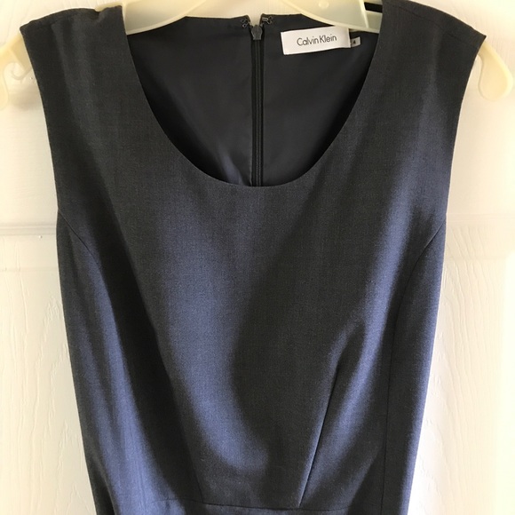 Calvin Klein dress size 4 gray zips in back lined. Belt - Picture 2 of 7
